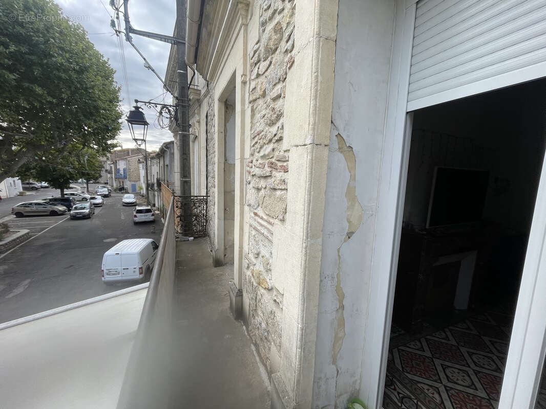 Appartement à SAINT-BAUZILLE-DE-LA-SYLVE