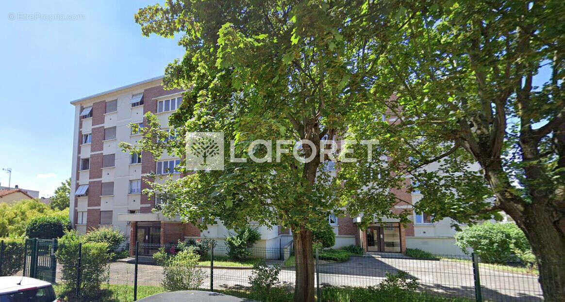 Appartement à VITRY-SUR-SEINE