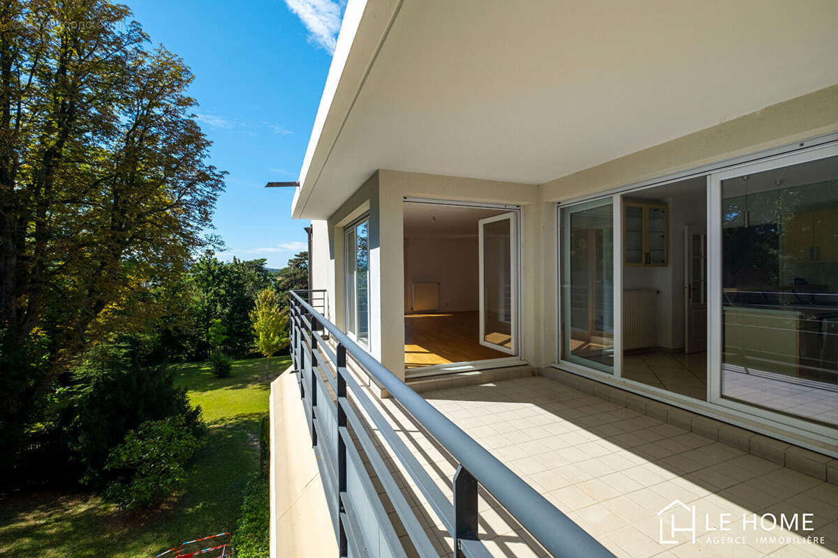 Appartement à LYON-5E