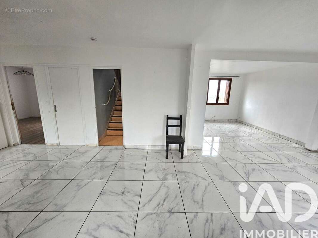 Photo 6 - Maison à CHATEAU-THIERRY