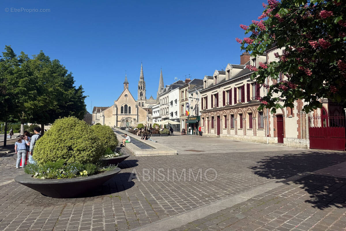Commerce à CHARTRES