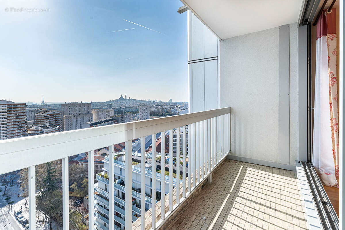 Appartement à PARIS-19E