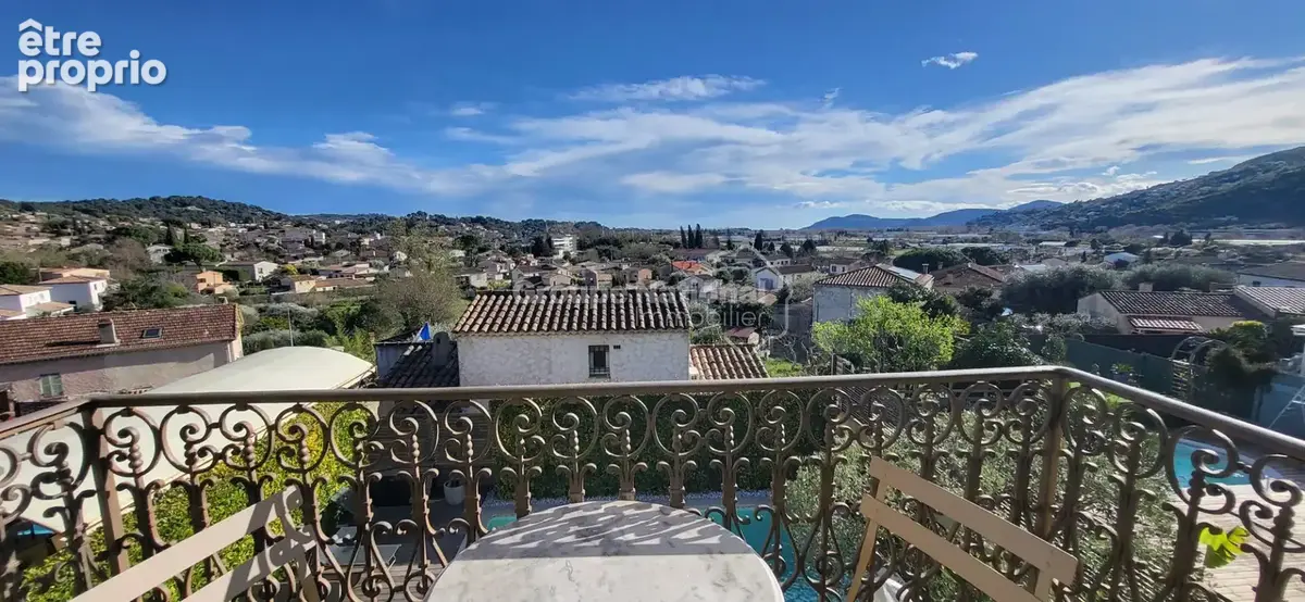 EXCLUSIVITE Maison individuelle - La Roquette Sur Siagne 5 pièce(s) 155m2 - photo 2