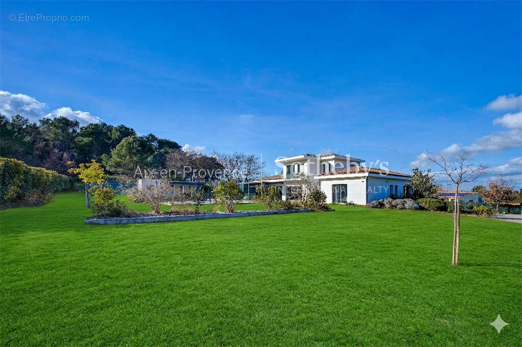 Maison à AIX-EN-PROVENCE