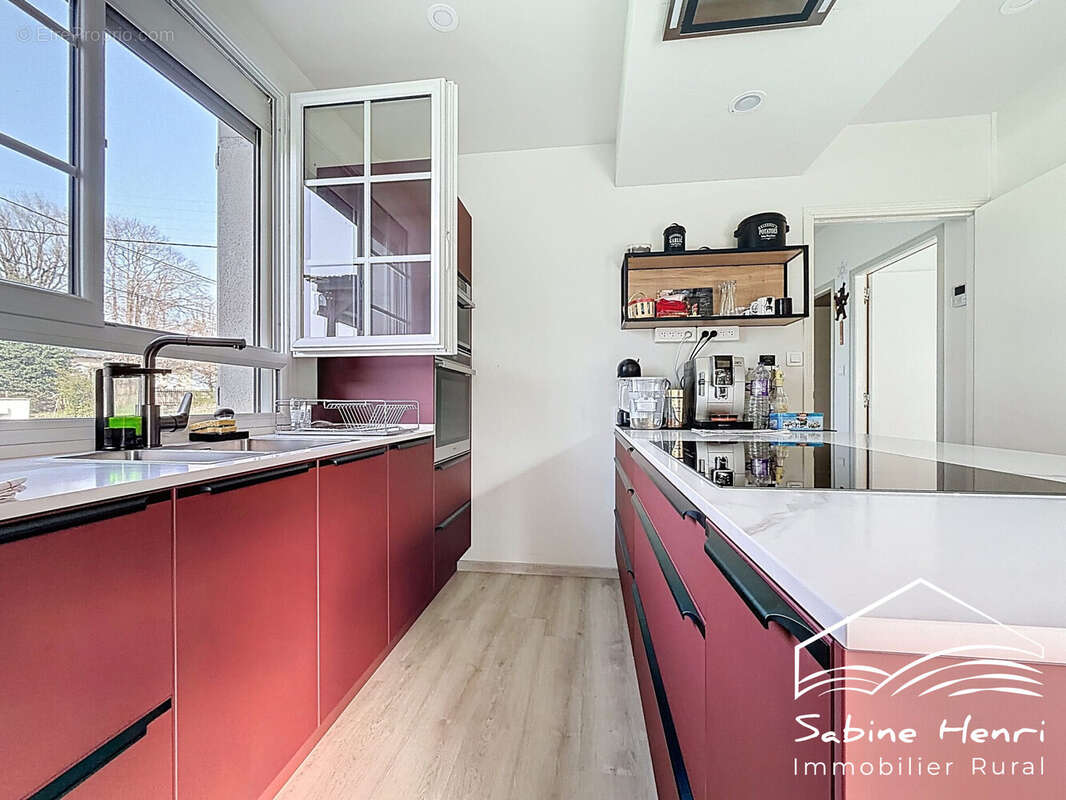 Maison à MIRANDOL-BOURGNOUNAC