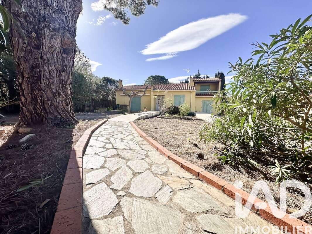 Photo 3 - Maison à BAIXAS