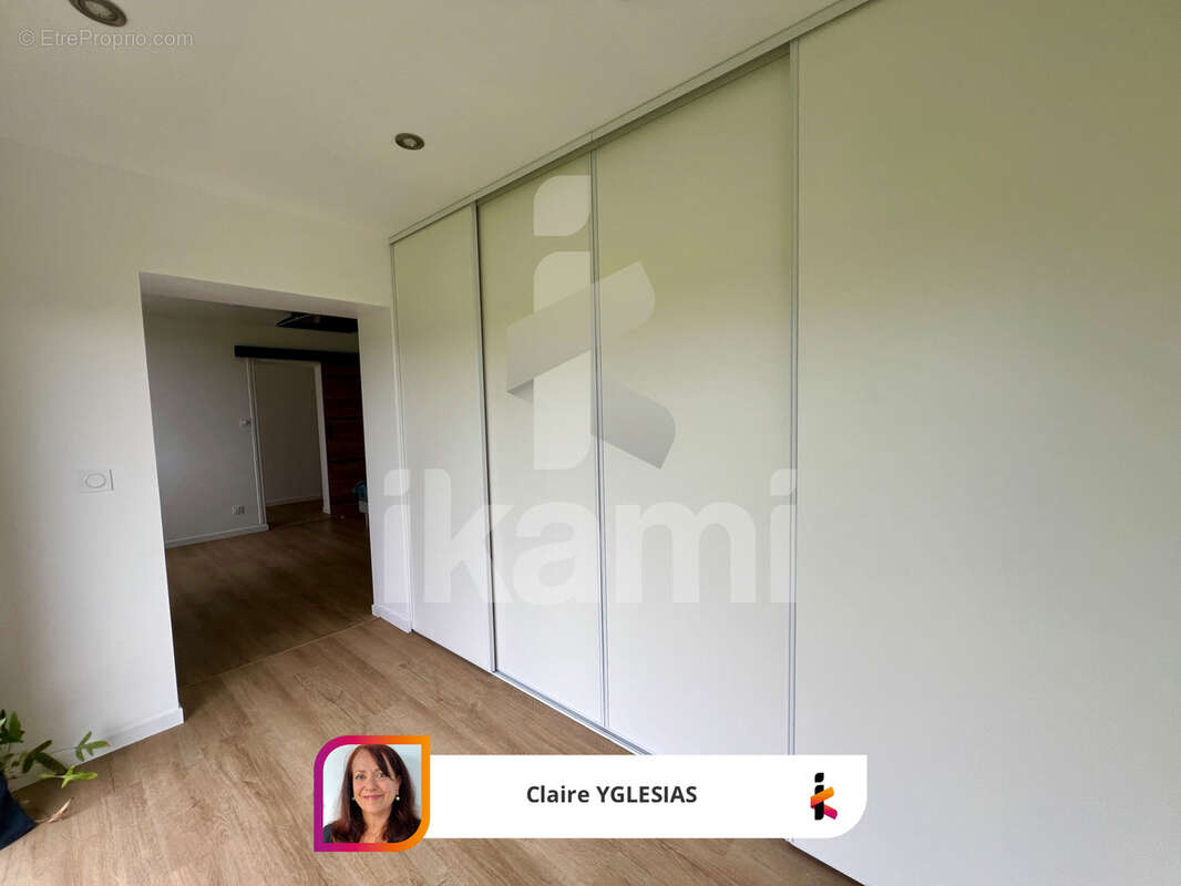 Maison à COURS-DE-PILE