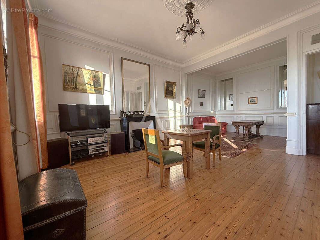 Appartement à LA ROCHELLE