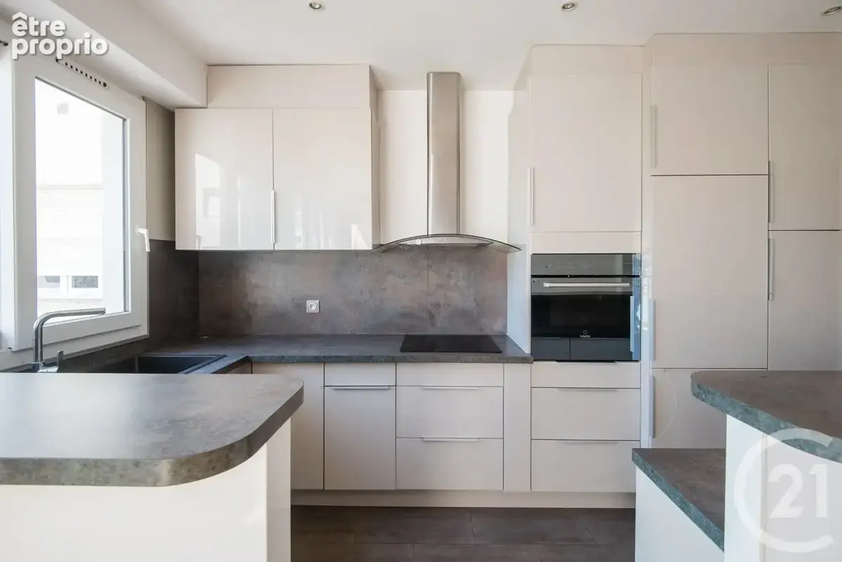 Appartement 4 pièces 83 m² à vendre à Nice (06000) - photo 8