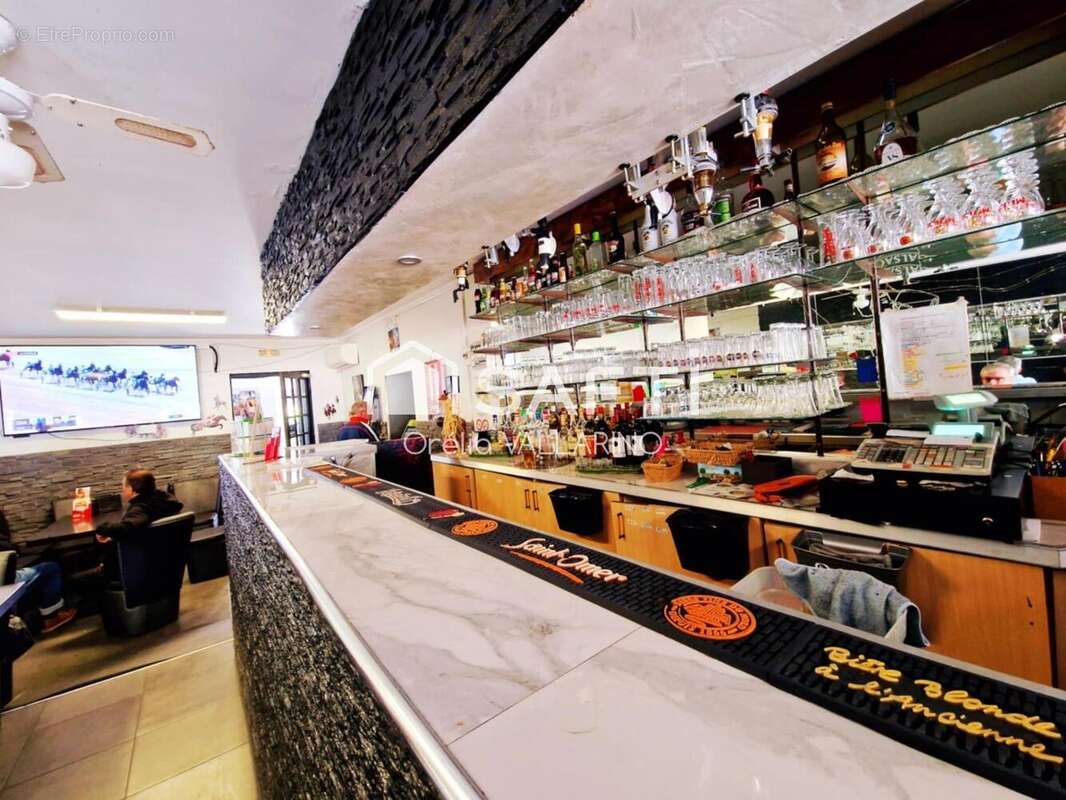 Photo 3 - Commerce à CARBON-BLANC