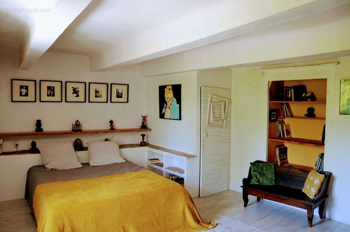Maison à TOURTOUR
