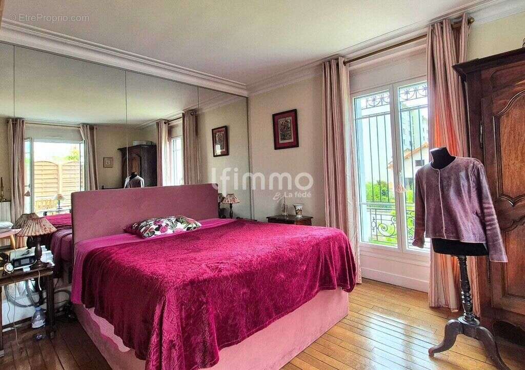 Maison à GENNEVILLIERS