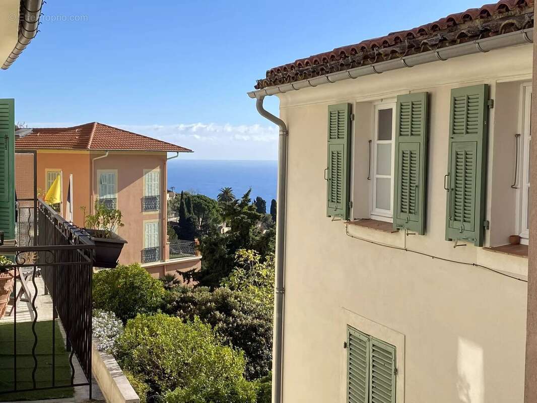 Appartement à ROQUEBRUNE-CAP-MARTIN
