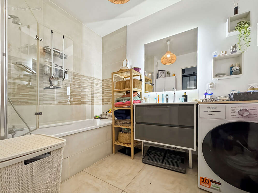 Appartement à ROSNY-SOUS-BOIS