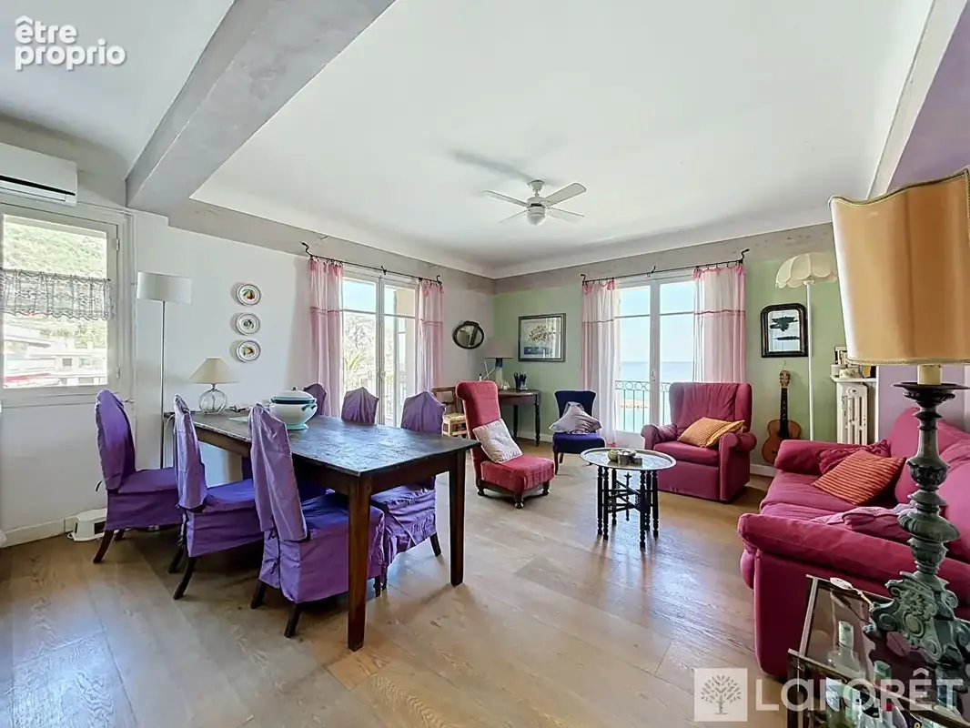 MENTON - GARAVAN - Magnifique appartement T2 de 61 m² avec terrasse et vue mer panoramique - photo 2