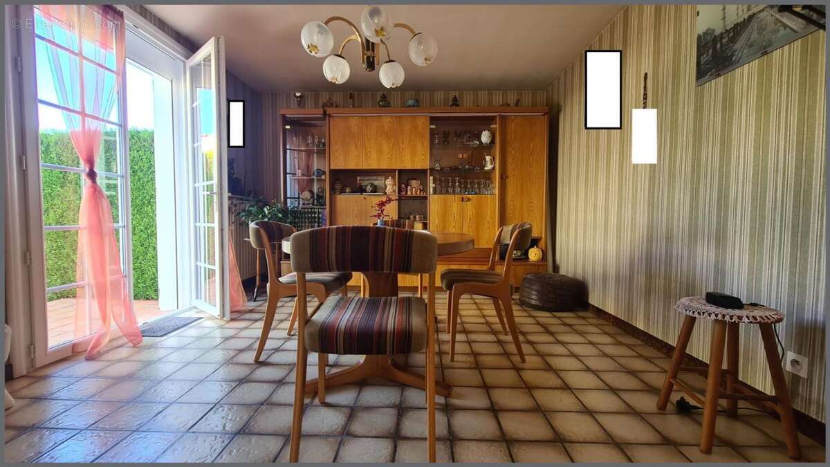 3 chambres, Bel espace en pelouse clos avec jardin - photo 5