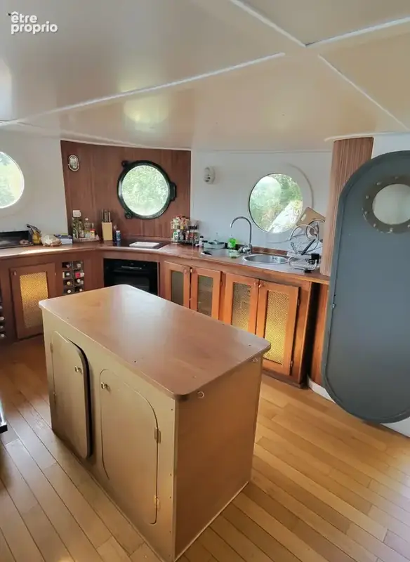 Magnifique Péniche FREYCINET 155 m2 4 chambres Pont de Bezons - photo 4