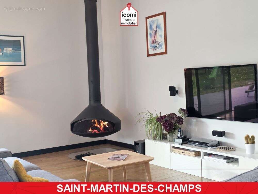 Maison à SAINT-MARTIN-DES-CHAMPS