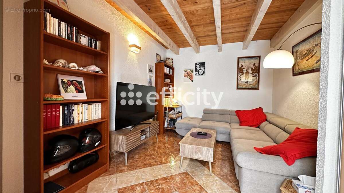 Maison à BOUQUET