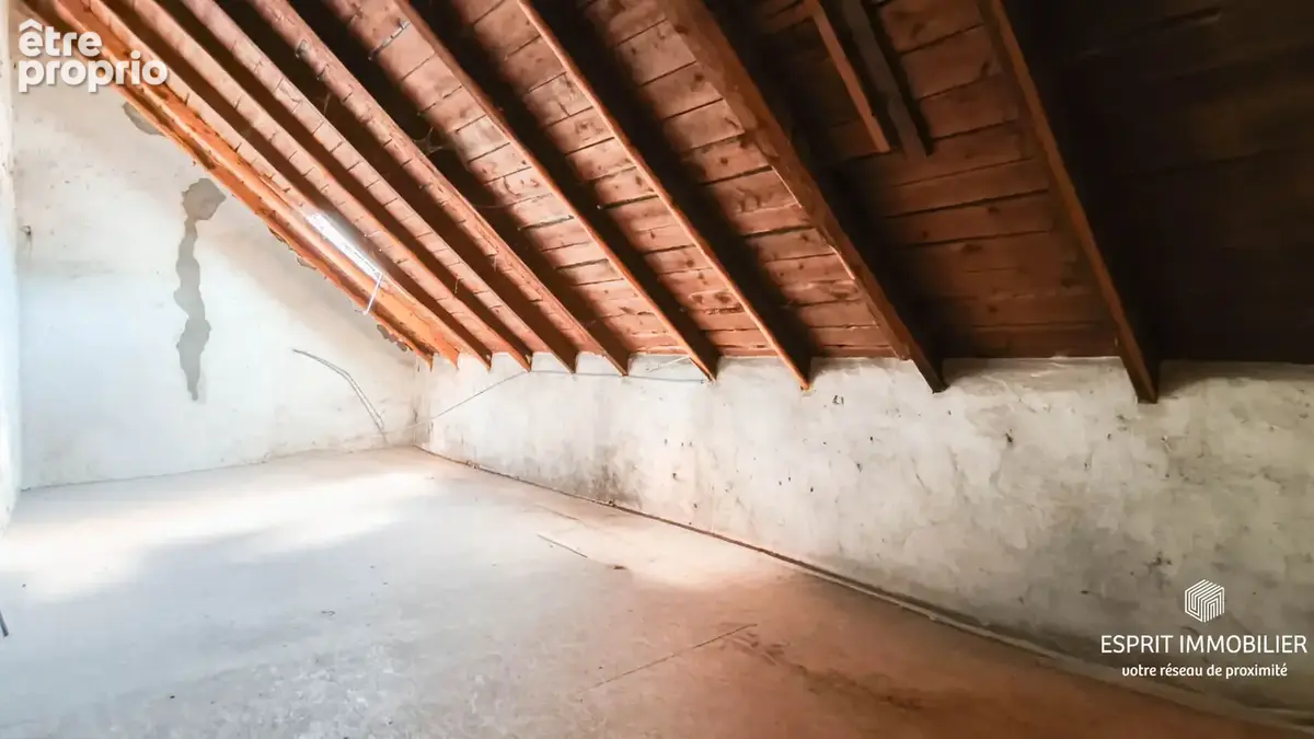 Trégunc - Maison en pierre à rénover avec dépendance - photo 14