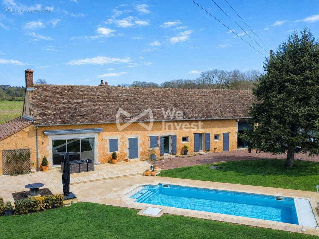 Maison à MARIGNE-LAILLE
