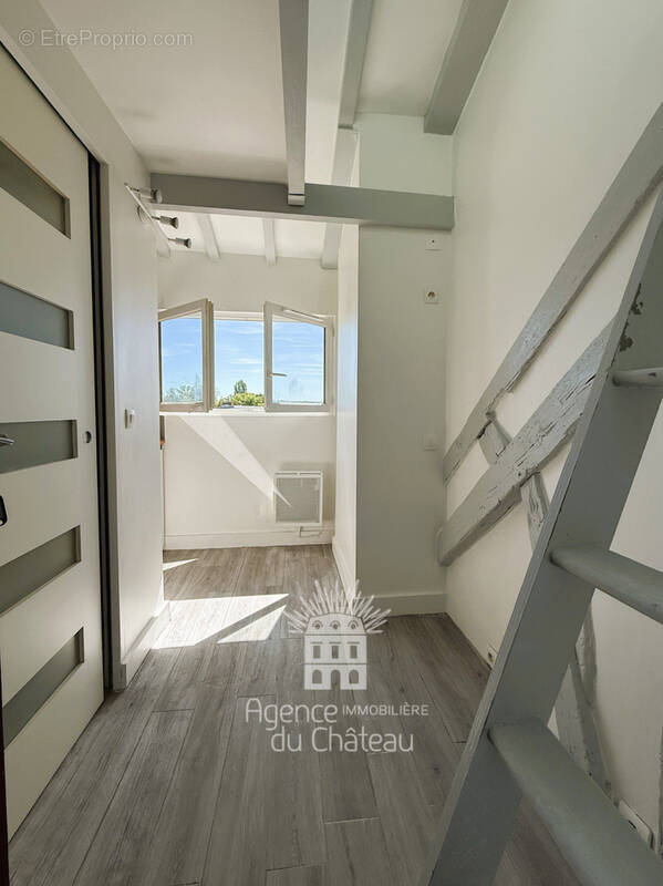 Appartement à VERSAILLES