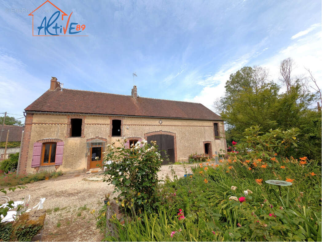 Maison à LES ORMES