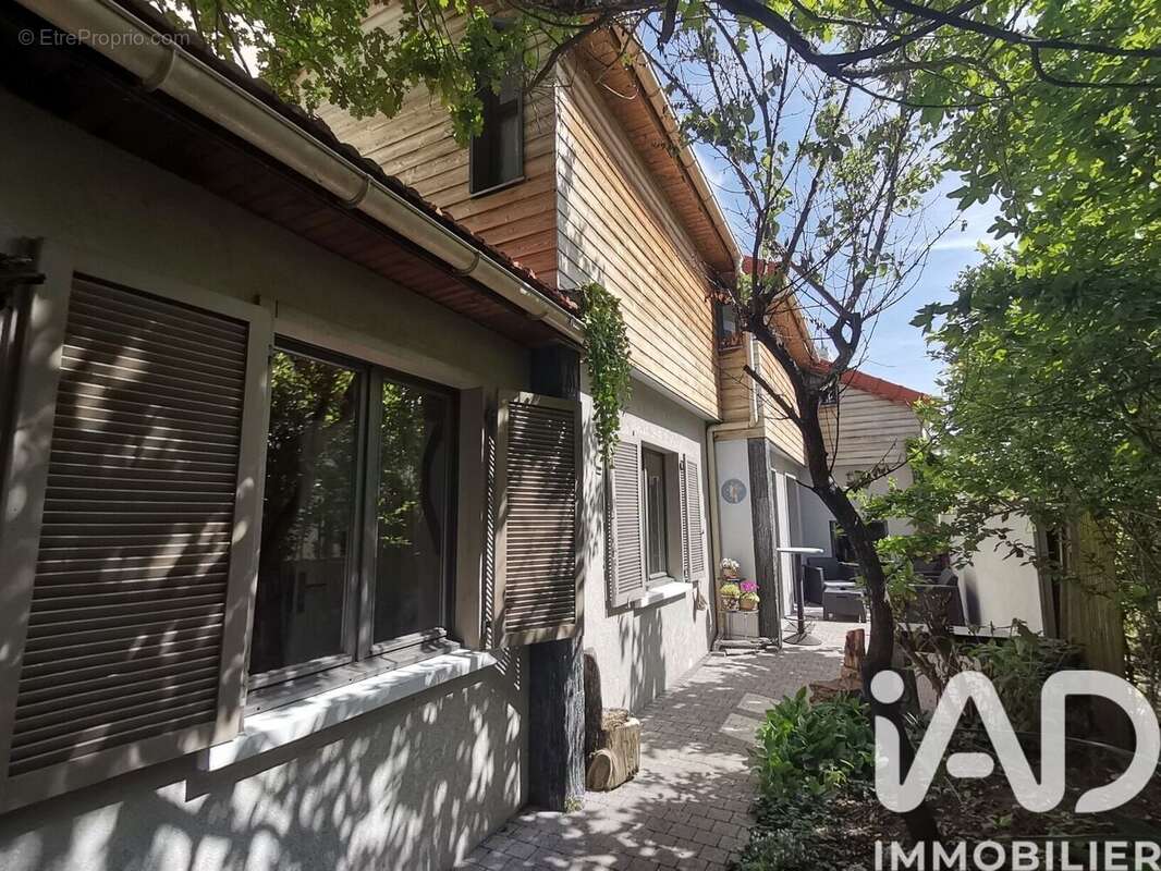 Photo 4 - Maison à VITRY-SUR-SEINE