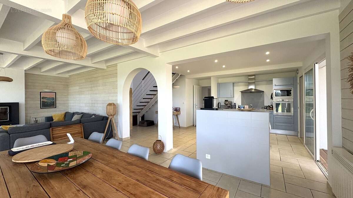 Villa d'architecte au calme vue golf pinsolle, 15 minutes a pied des plages - photo 8