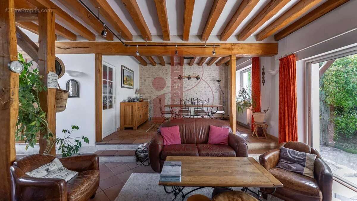 Maison à BOURRON-MARLOTTE