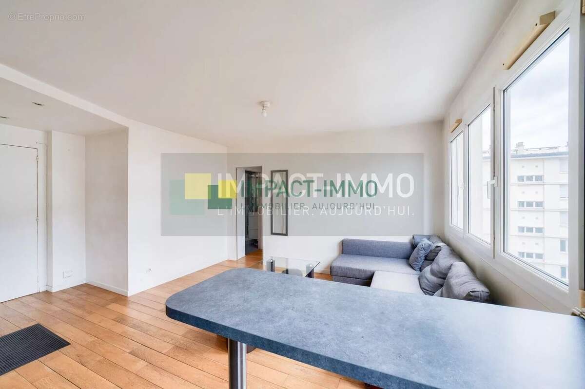 Appartement à LEVALLOIS-PERRET