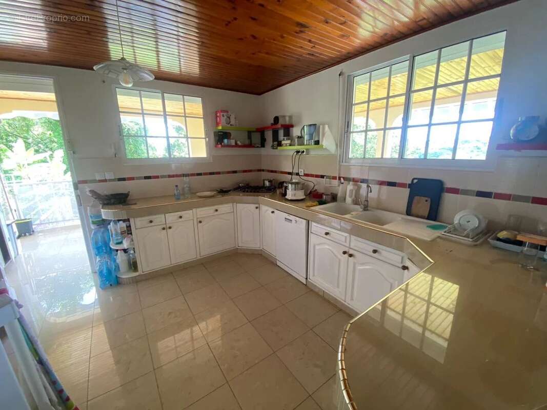 Maison à LE LAMENTIN