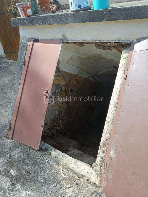 Maison à PLESSIS-SAINT-JEAN