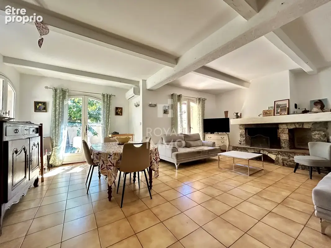 Maison 4 chambres avec jardin et garage - photo 2