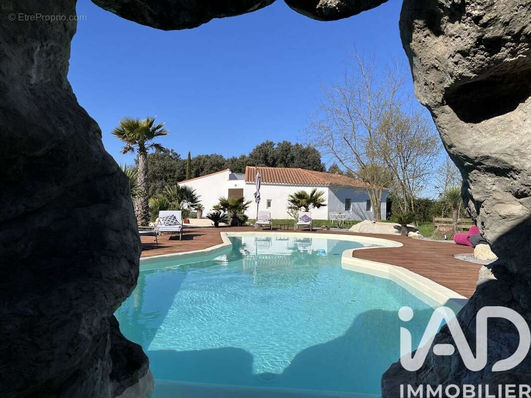 Photo 1 - Maison à COLLIAS