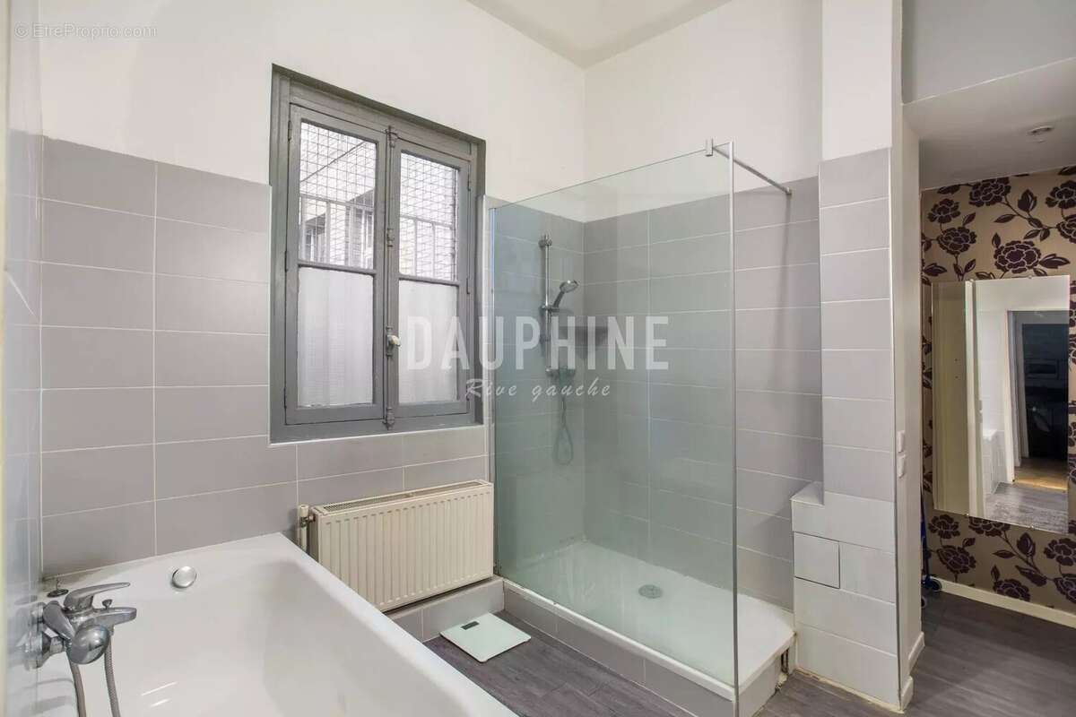 Appartement à PARIS-5E
