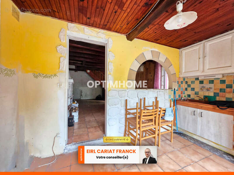 Maison à SAINT-AGNANT-DE-VERSILLAT