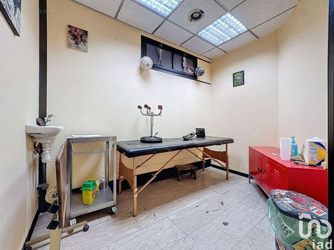 Photo 6 - Commerce à SAVIGNY-SUR-ORGE