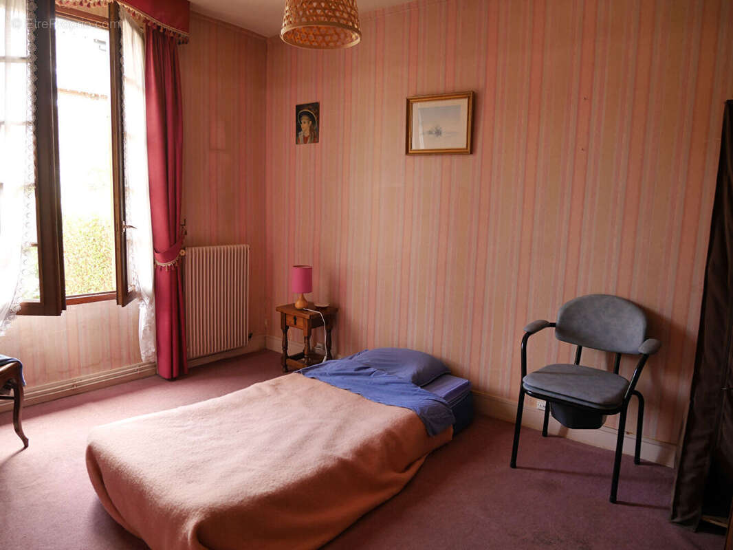 Maison 75 m² à Barentin  - photo 4