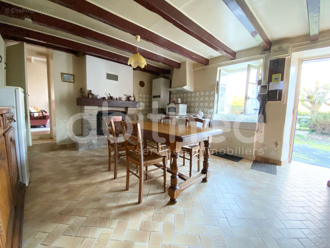 Maison à CHIRAC