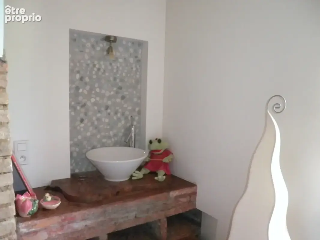 Belle maison ancienne restaurée avec une grange - photo 10