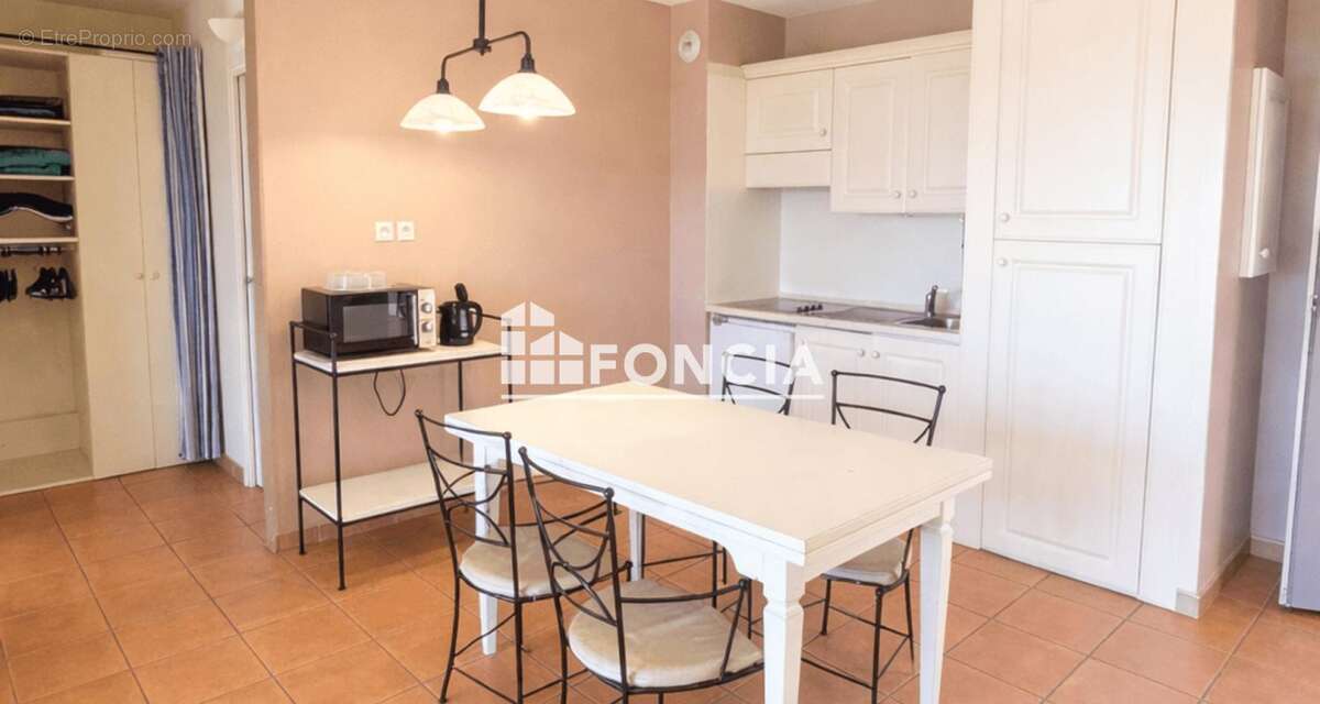 Appartement à SAUMANE-DE-VAUCLUSE