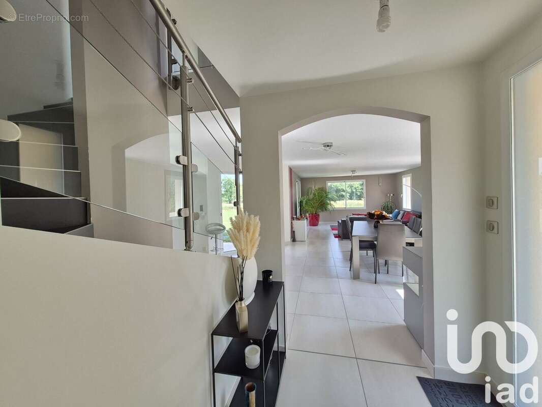 Photo 4 - Maison à SALIGNY