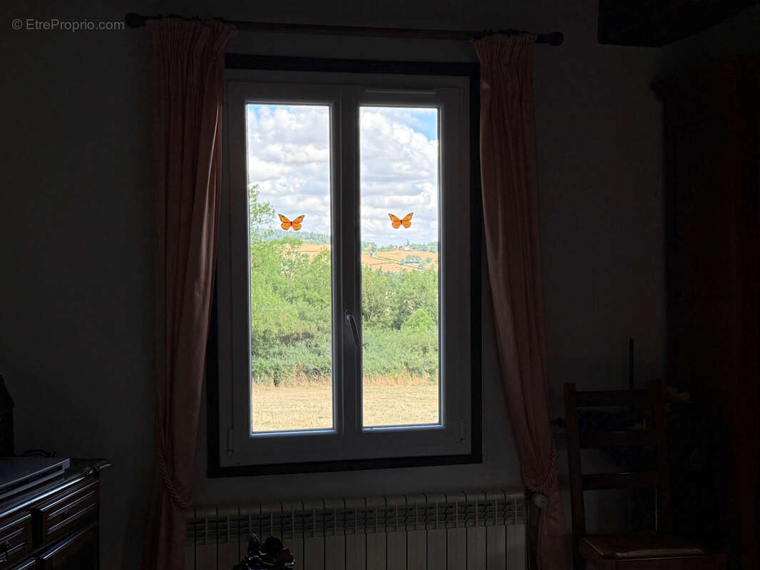 Auv 1224 : Maison en pierres, garage, vue superbe, 822m2 - photo 33