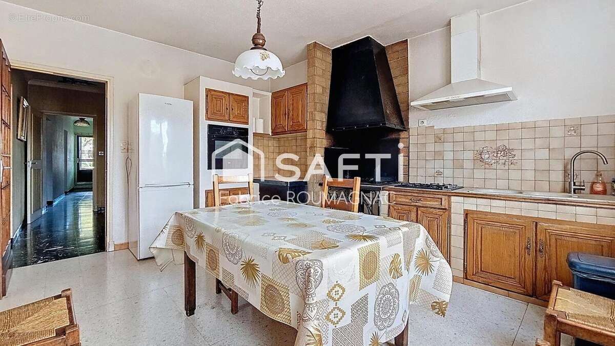 Photo 4 - Maison à LESPIGNAN