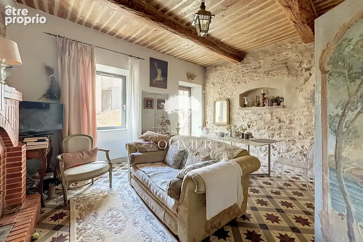 Maison 5 pièces 121 m² à vendre à Saint-Martin-De-Castillon (84750) - photo 4