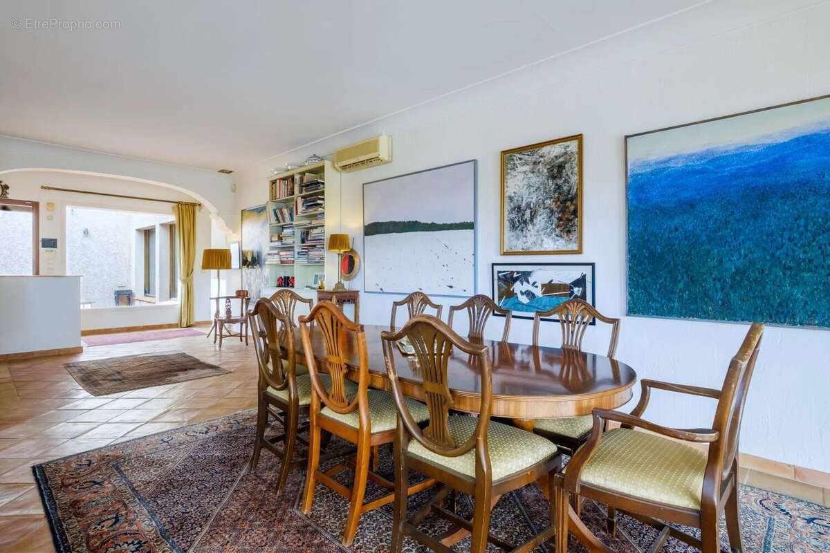 Maison à CAGNES-SUR-MER