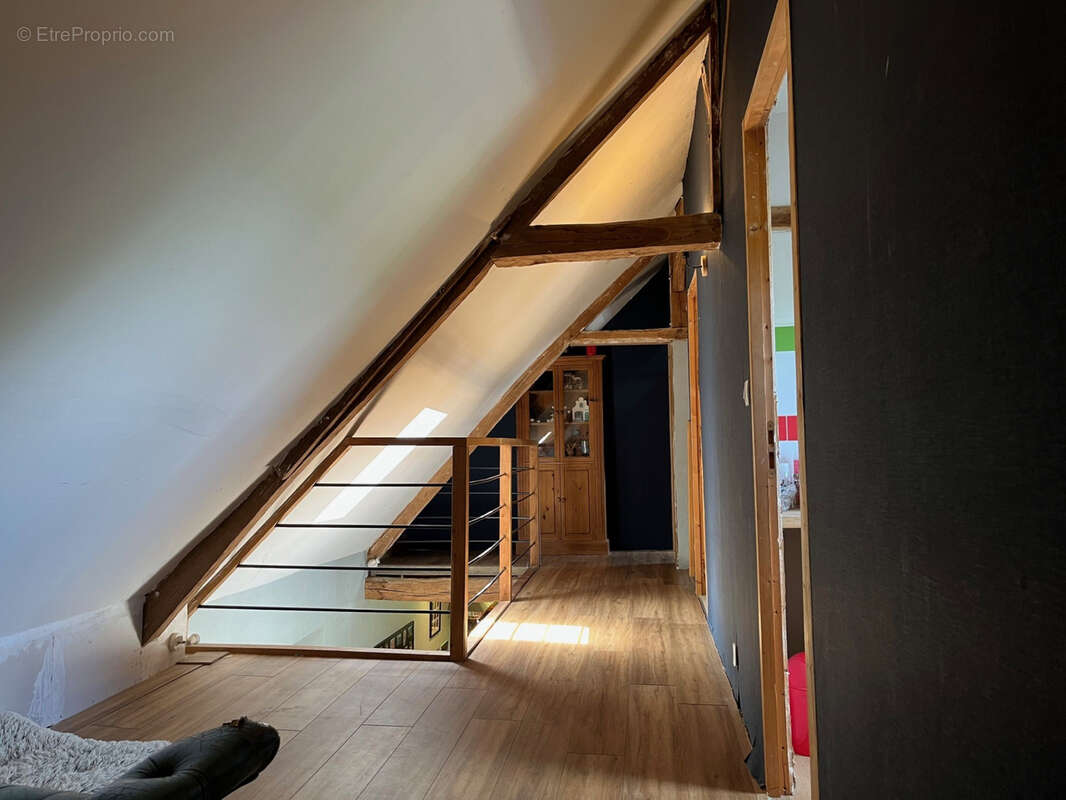 Coussac Bonneval Longère de 6 pièces, 1,2 hectares, piscine et des vues - photo 16