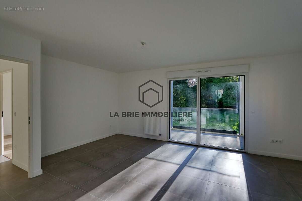 Appartement 51 m² à Rubelles  - photo 4