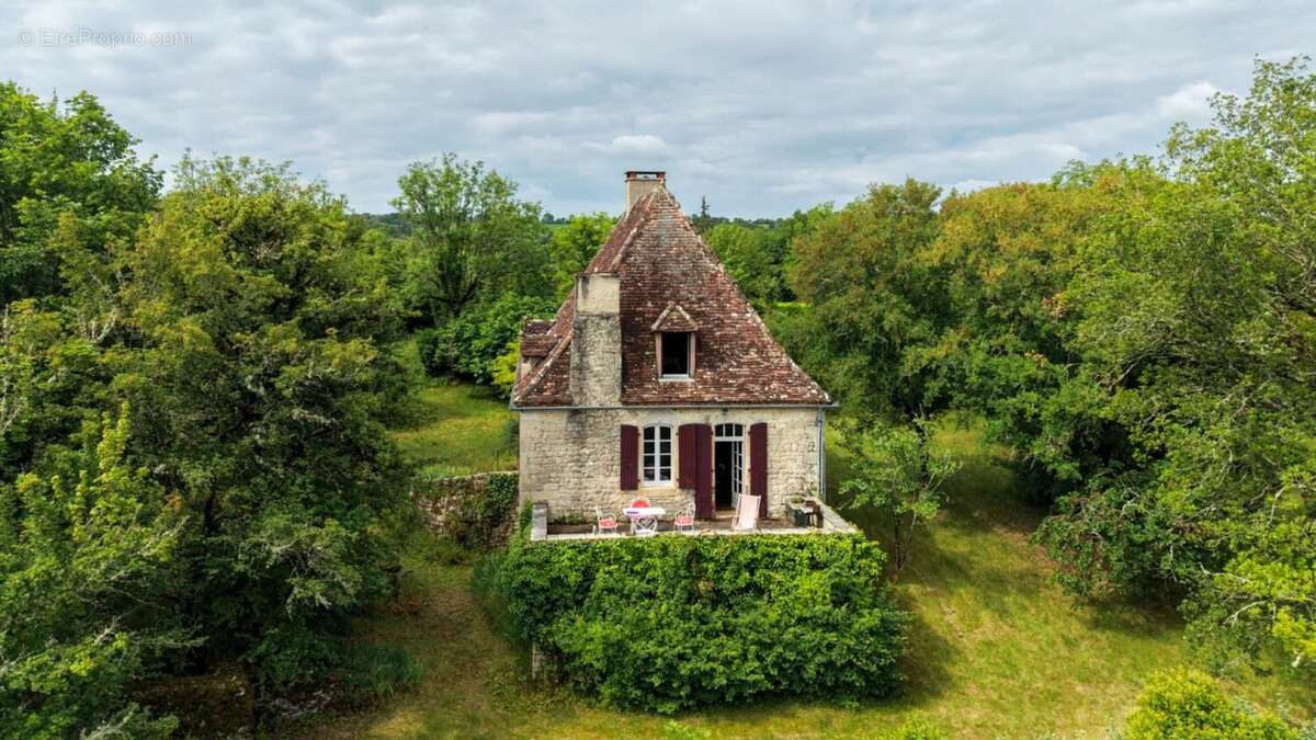 SECTEUR GOURDON - Charme et authenticité pour cet Ensemble en pi - photo 11